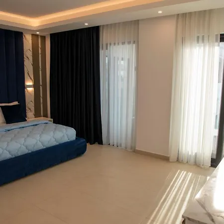 Hotel Tanushaj Beach Resort 4*