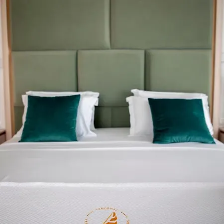 Tanushaj Beach Resort Hotel